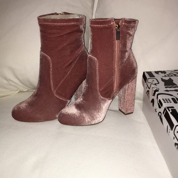 COPY - Bamboo women’s short High heel boots - Picture 2 of 8